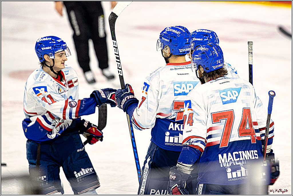 PENNY DEL Viertelfinale Spiel 6;  Koelner Haie - Adler Mannheim; Koeln, 26.03.2023